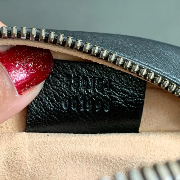 ‼️sold‼️Gucci Marmont Mini Round Striped - Picture 13 of 16